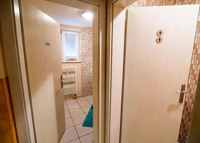 Lux Living Apartments Budic Near Terme Catez