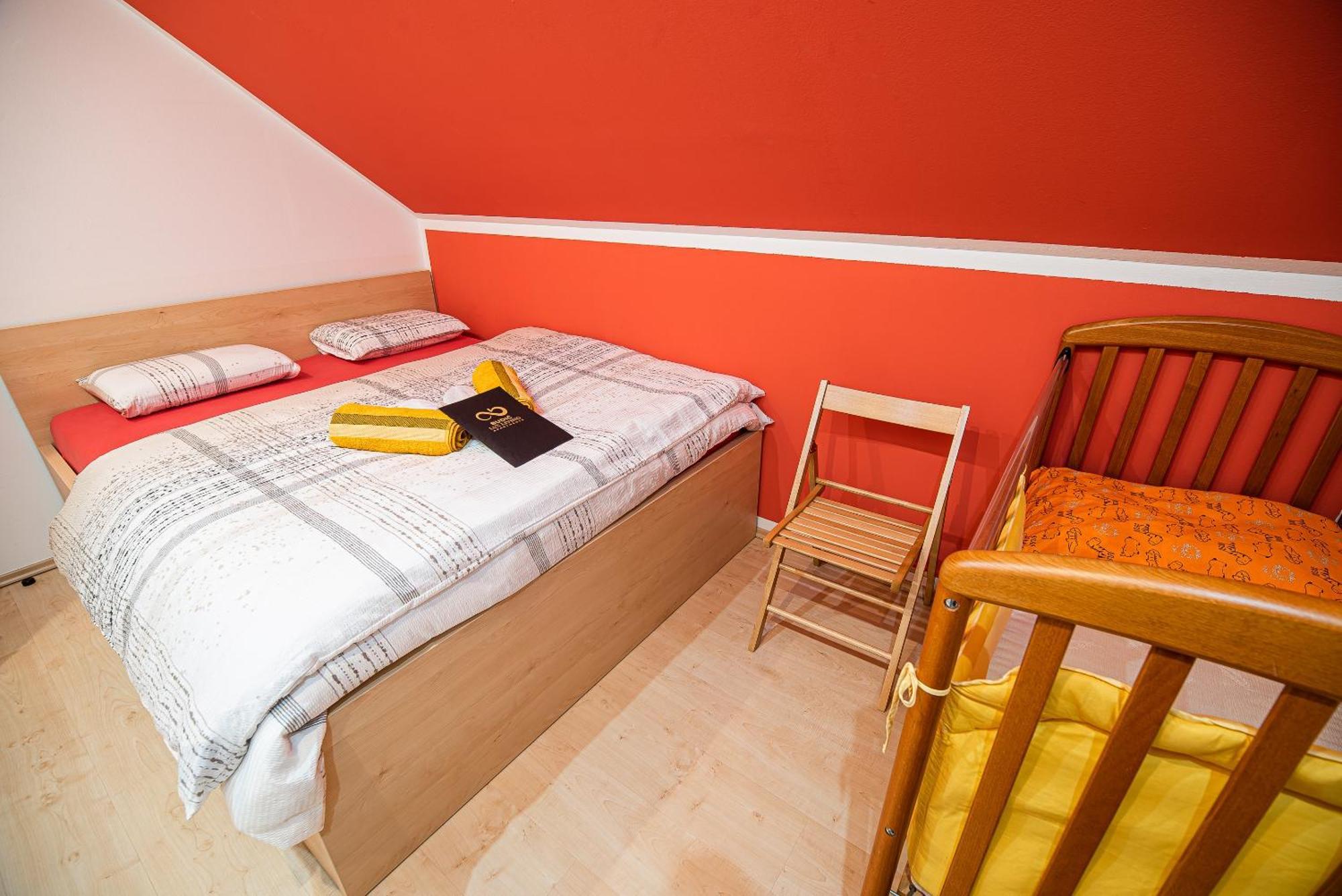 Lux Living Budic Near Terme Catez