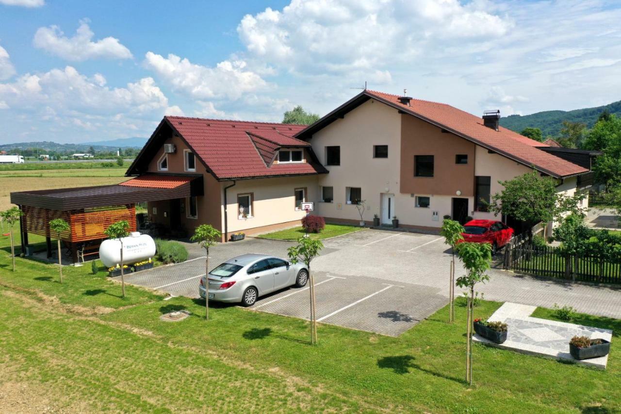 Lux Living Budic Near Terme Catez